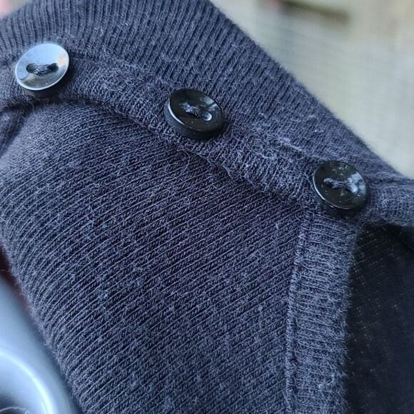 St. John's bay quarter length blouse - Picture 6 of 6